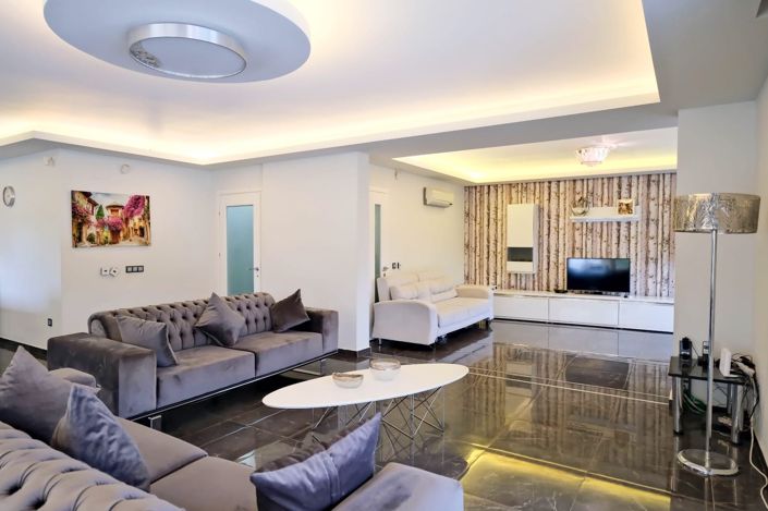 Image No.7-5 Bed Villa for sale