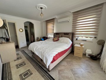 A Pretty Dormer Bungalow For Sale In Dalyan - Lower floor master bedroom