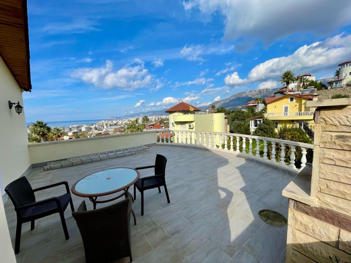 Image No.20-3 Bed Villa for sale