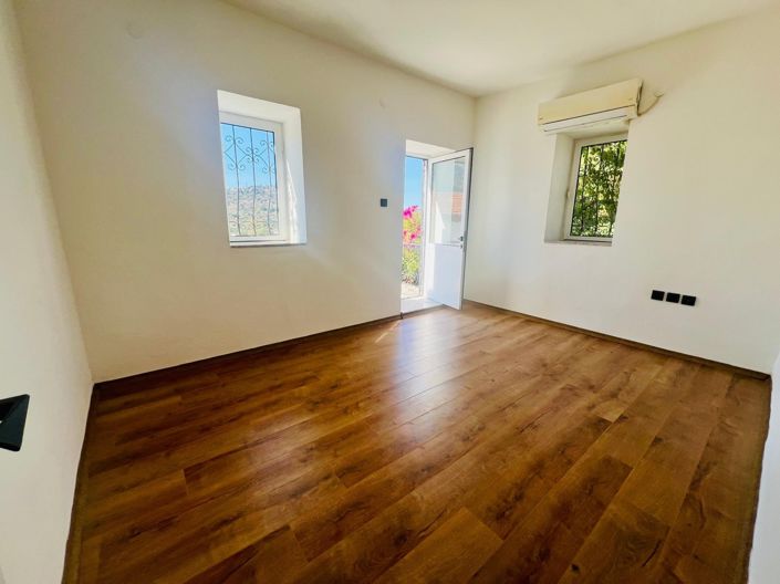 Image No.10-Villa de 3 chambres à vendre à Gündogan