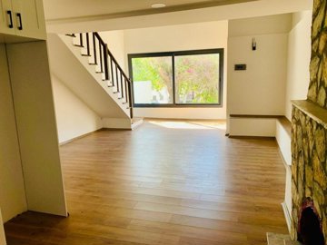 Two Completely Renovated Villas In Bodrum For Sale - Bright and airy lounge