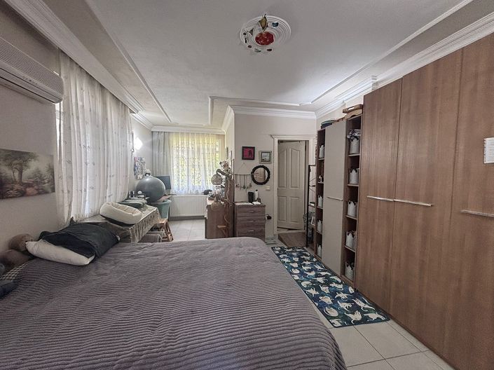 Image No.13-5 Bed Villa for sale