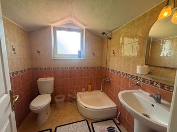 Three-Storey Dalyan Villa For Sale In Ortaca - Shower room
