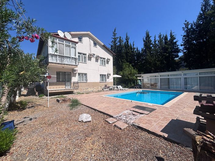 Image No.2-5 Bed Villa for sale