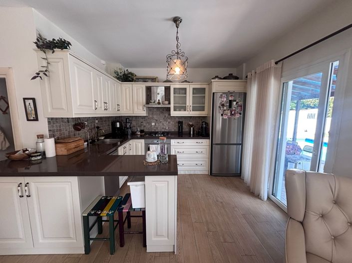 Image No.6-4 Bed Villa for sale