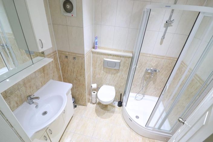 Image No.11-3 Bed Apartment for sale