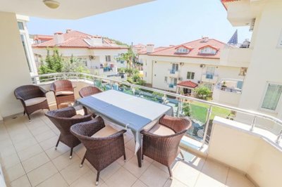 Furnished Investment Property For Sale In Alanya – Sunny balcony with local views
