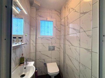 Quaint Dalyan Villa For Sale In Okcular, Ortaca - Guest toilet