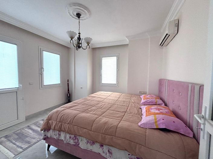 Image No.17-2 Bed Villa for sale