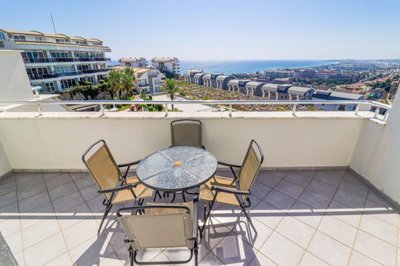 Meticulous Investment Property For Sale In Alanya – Sea view balcony from the bedroom