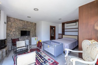 5-Bed Yalikavak Villa- Master Bedroom