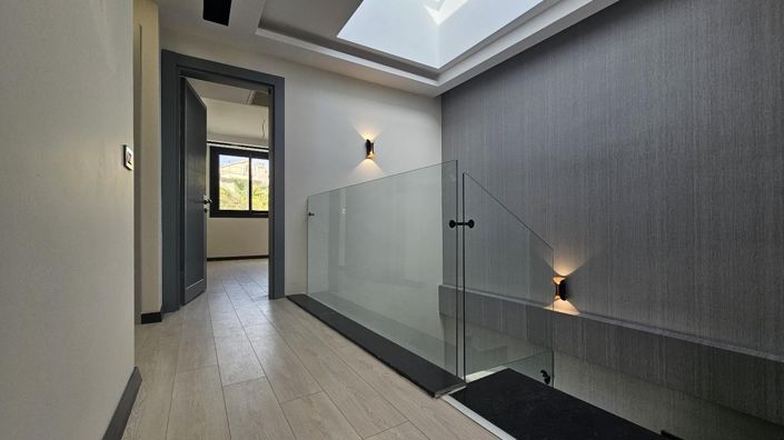 Image No.16-4 Bed Villa for sale