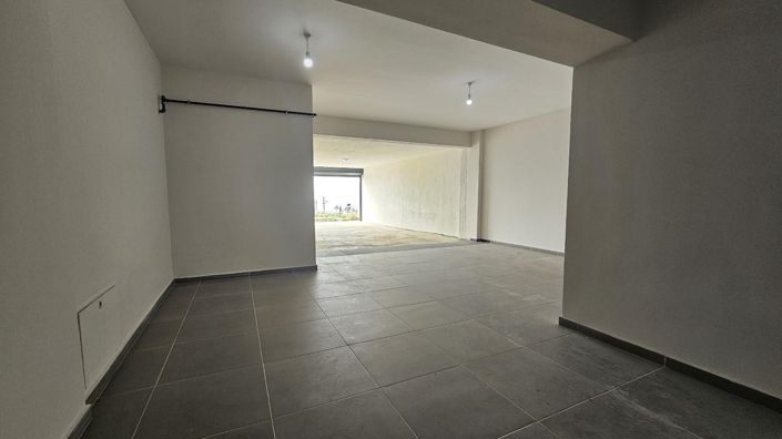 Image No.19-4 Bed Villa for sale