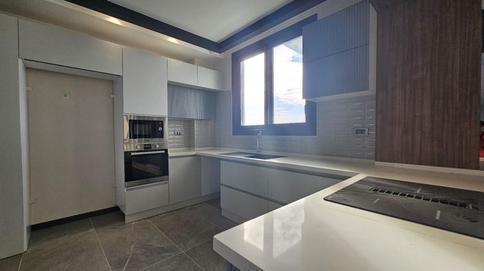 Image No.8-4 Bed Villa for sale