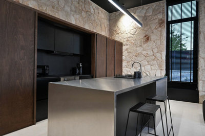 Prestigious Bungalow In Seydikemer, Fethiye For Sale - Stylish kitchen with breakfast bar