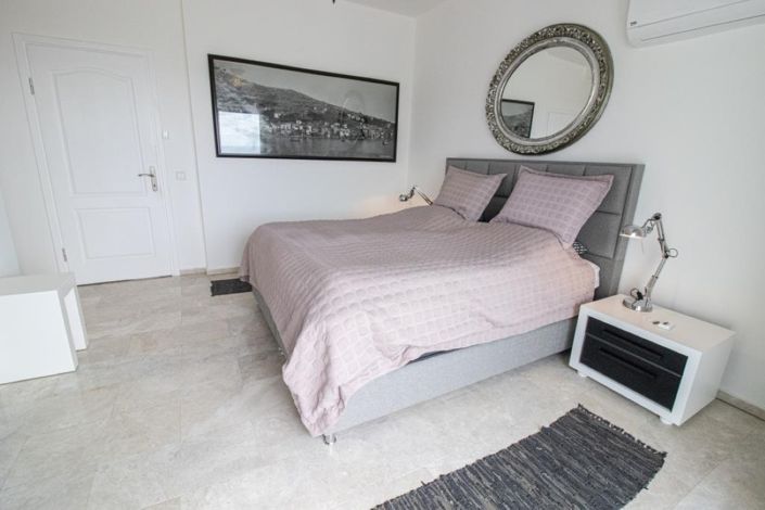 Image No.16-3 Bed Apartment for sale