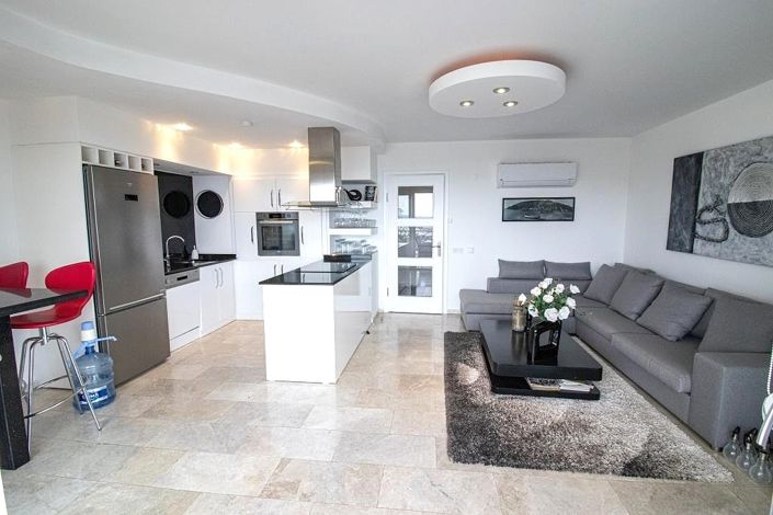 Image No.7-3 Bed Apartment for sale