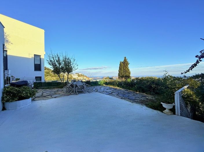 Image No.25-4 Bed Villa for sale