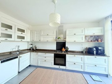 Beautiful Yalikavak Property For Sale - Huge fully fitted kitchen