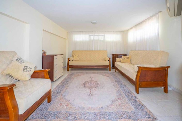 Image No.17-3 Bed Villa for sale