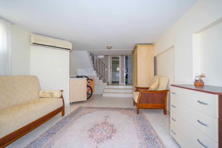 Image No.18-3 Bed Villa for sale