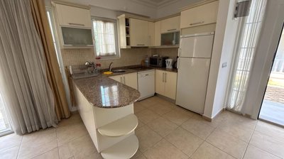 Attractive Detached Villa For Sale in Belek - Fully equipped kitchen