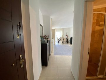 Nature View Apartment For Sale In Hisar, Didim - Upon entering the apartment