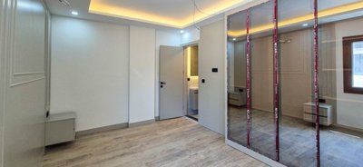 Newly Built Apartments In Kusadasi With A Shared Pool For Sale - Master bedroom with ensuite