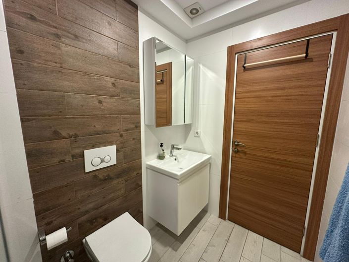 Image No.17-2 Bed Apartment for sale