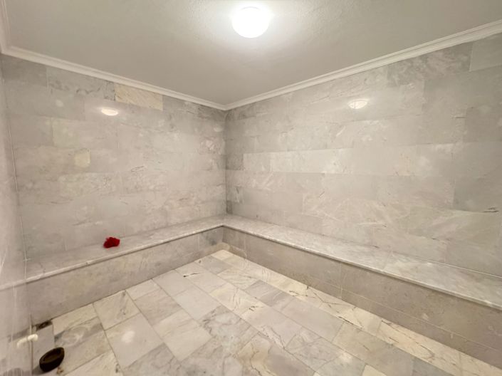 Image No.25-6 Bed Villa for sale