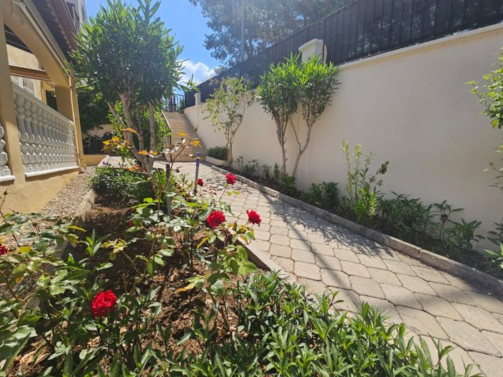 Image No.23-Villa de 4 chambres à vendre à Hisaronu