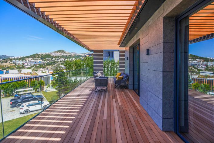 Image No.12-3 Bed Villa for sale