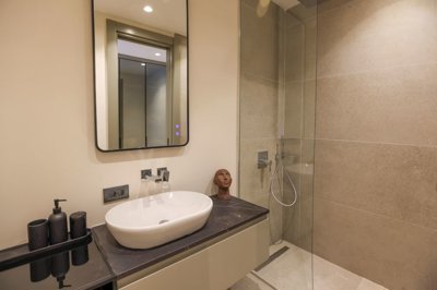 Beautiful Seafront Yalikavak Residences and Villas – Premium shower room