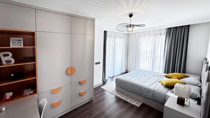 Image No.12-4 Bed Villa for sale