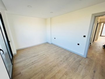 Didim Property In A Luxury Complex For Sale – Good-sized bedroom