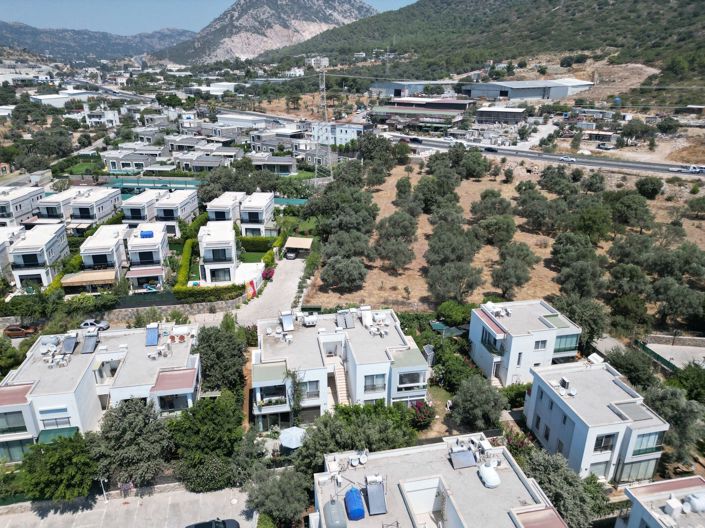 Image No.21-3 Bed Apartment for sale