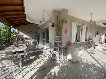 Sea View Three-Bedroom Kusadasi Villa For Sale - Covered terrace and villa's entrance