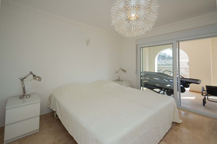 Image No.14-4 Bed Villa for sale