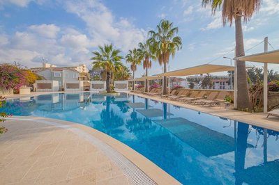 Deluxe Four-Bedroom Alanya Property For Sale - Paradise-like social areas