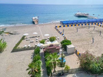 Deluxe Four-Bedroom Alanya Property For Sale - Private beach