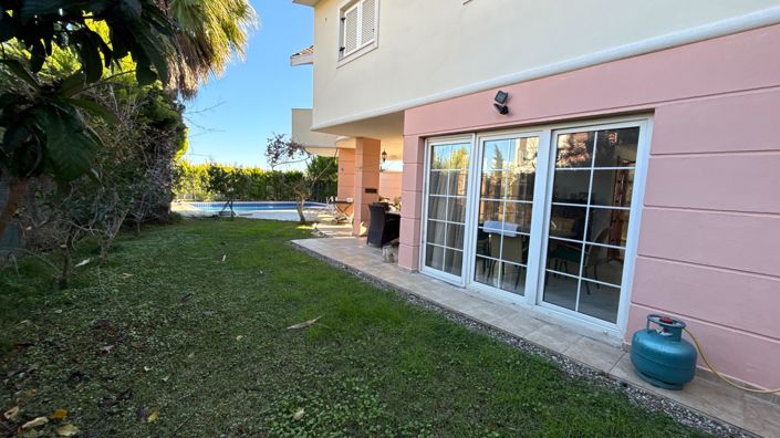 Image No.5-4 Bed Villa for sale