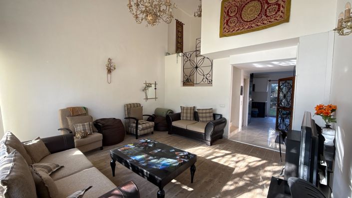 Image No.9-4 Bed Villa for sale