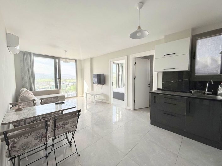 Image No.10-2 Bed Apartment for sale