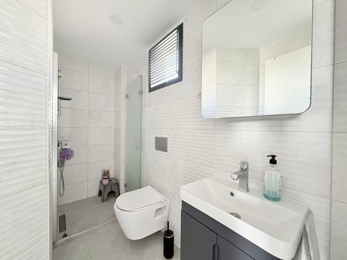 Image No.22-2 Bed Apartment for sale