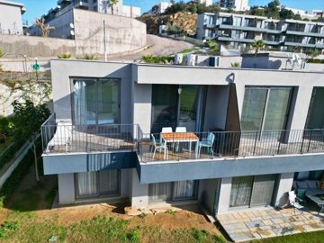 Blissful Apartment For Sale In Dörttepe, Milas - Upper floor apartment