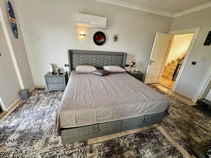 Image No.17-3 Bed Villa for sale