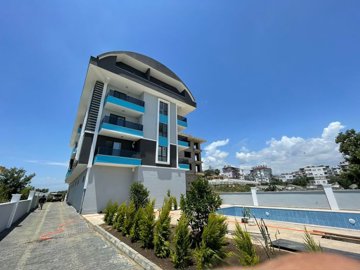 Newly-Built Sea View Alanya Apartment For Sale – Main view of the apartment complex