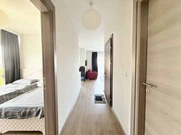Modern Garden Apartment For Sale In Milas, Mugla - Apartment's entrance and hallway
