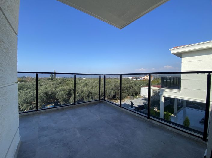 Image No.22-3 Bed Villa for sale