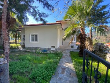 A Beautiful Stone Bungalow In Dalaman For Sale With A Private Pool - Private gardens